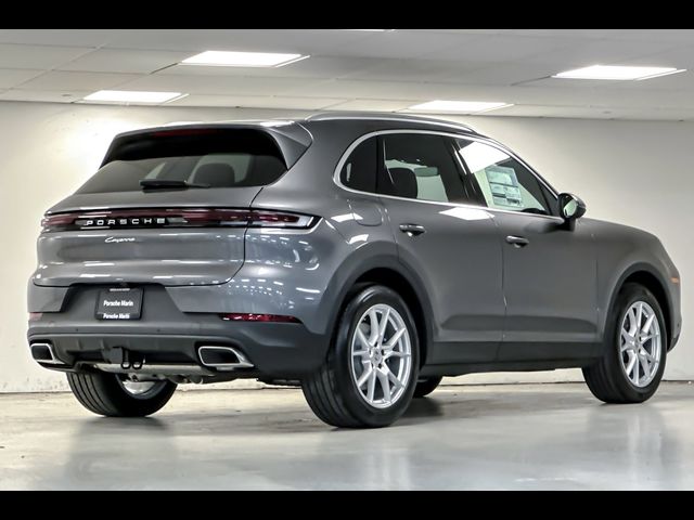 2025 Porsche Cayenne Base