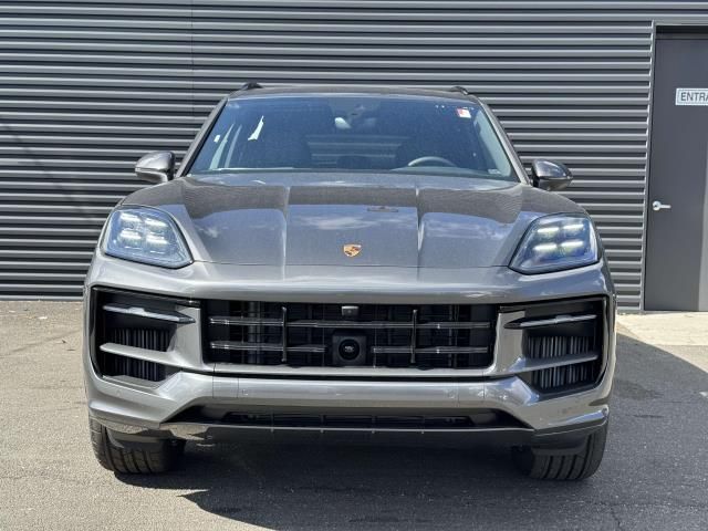 2025 Porsche Cayenne Base