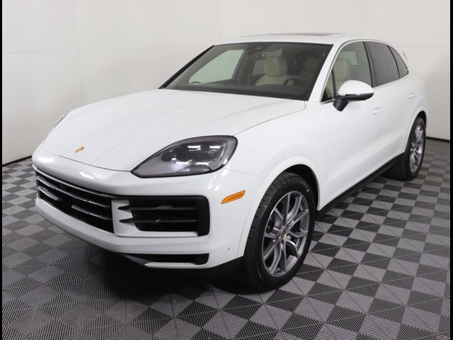 2025 Porsche Cayenne Base