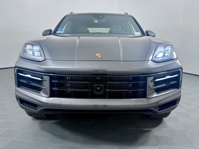 2025 Porsche Cayenne Base