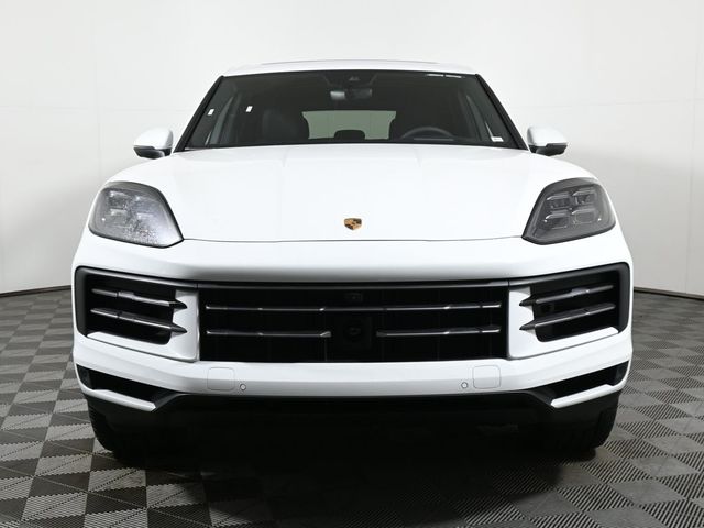 2025 Porsche Cayenne Base