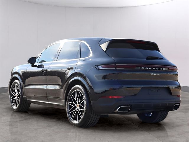 2025 Porsche Cayenne Base