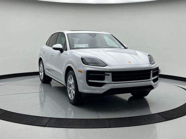 2025 Porsche Cayenne Base