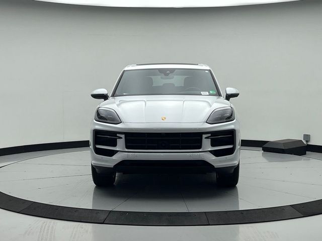 2025 Porsche Cayenne Base