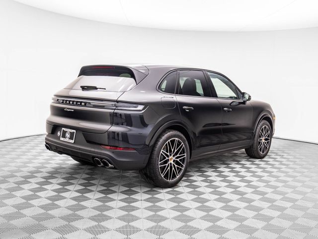 2025 Porsche Cayenne Base