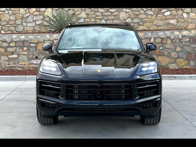 2025 Porsche Cayenne Base