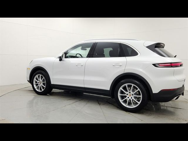 2025 Porsche Cayenne Base