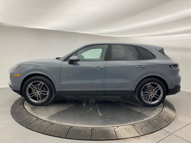 2025 Porsche Cayenne Base