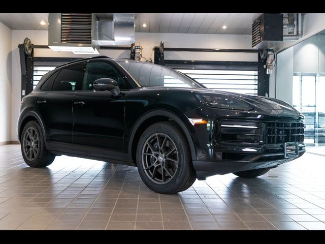 2025 Porsche Cayenne Base