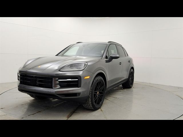 2025 Porsche Cayenne Base