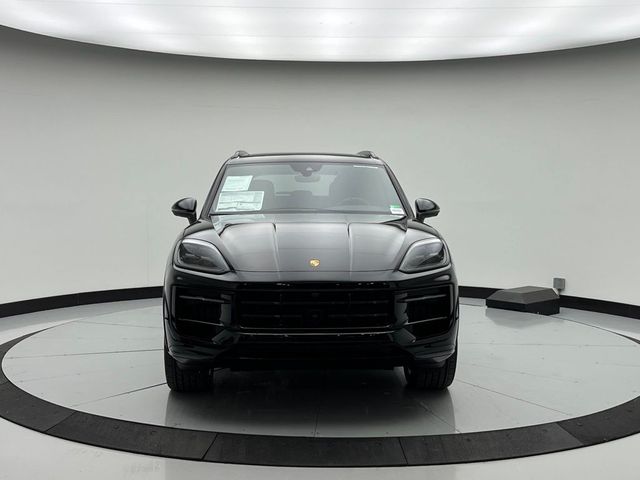 2025 Porsche Cayenne Base