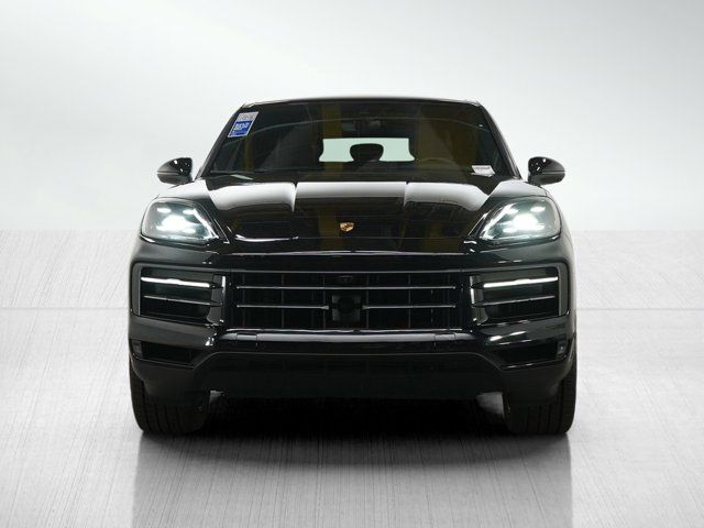 2025 Porsche Cayenne Base