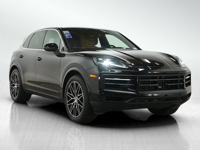 2025 Porsche Cayenne Base