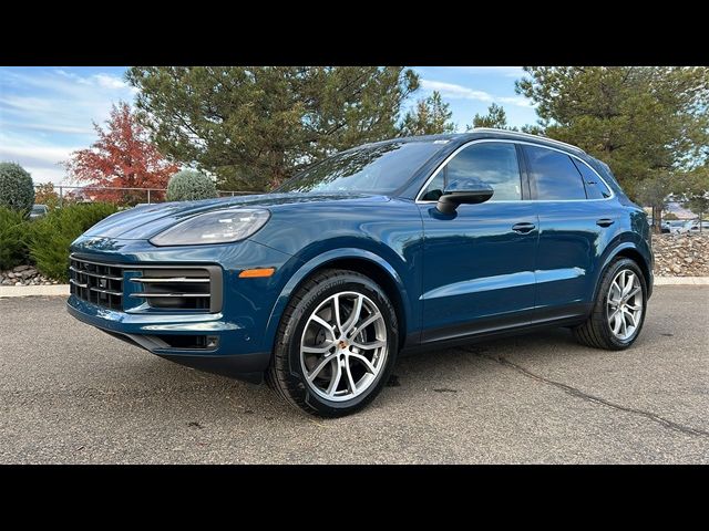 2025 Porsche Cayenne Base