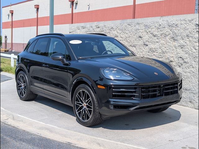 2025 Porsche Cayenne Base