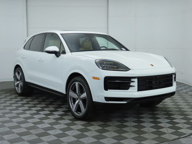 2025 Porsche Cayenne Base