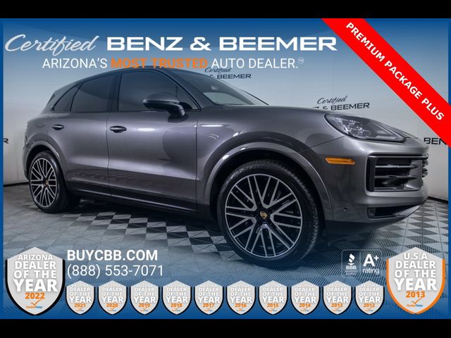 2025 Porsche Cayenne Base