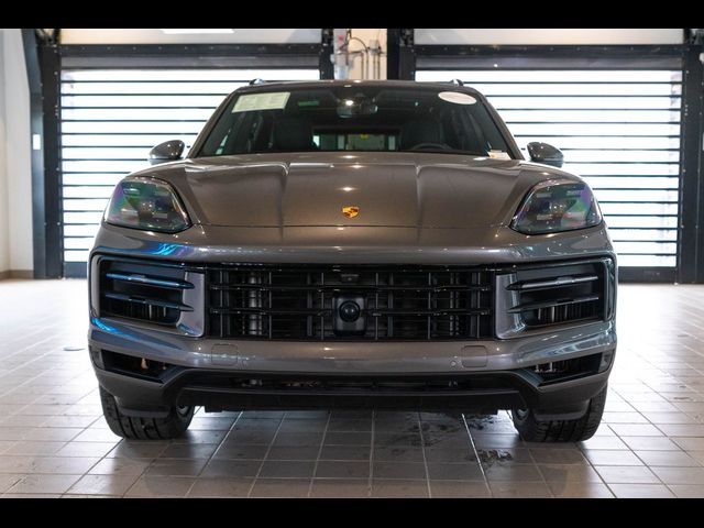 2025 Porsche Cayenne Base