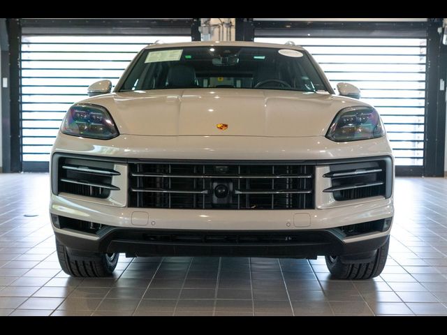 2025 Porsche Cayenne Base