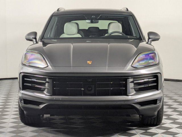2025 Porsche Cayenne Base
