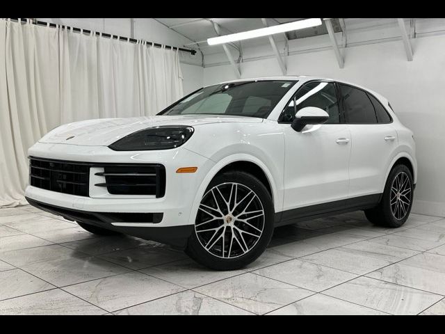 2025 Porsche Cayenne Base