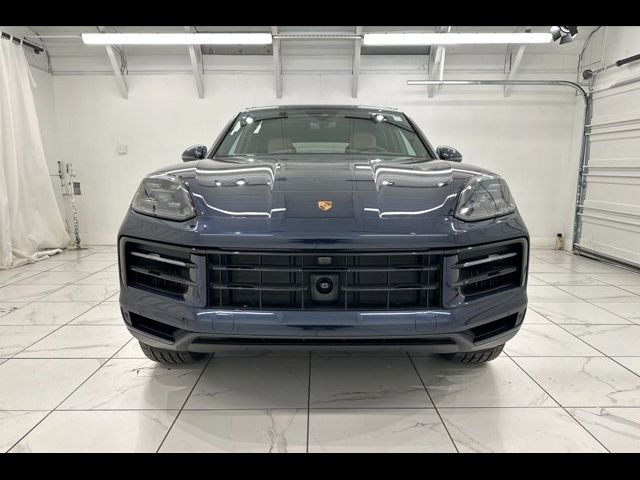 2025 Porsche Cayenne Base