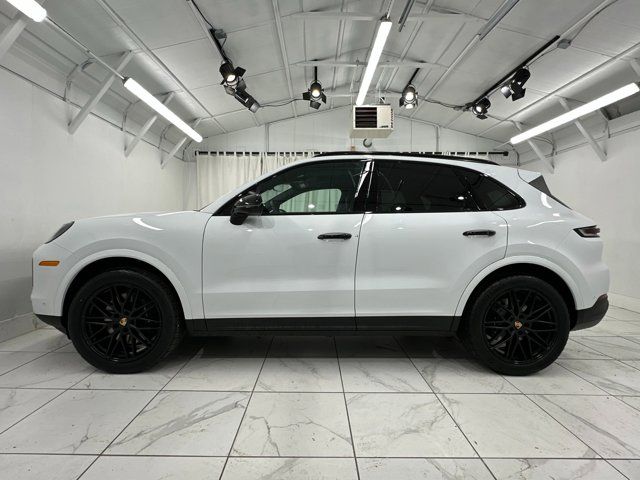 2025 Porsche Cayenne Base