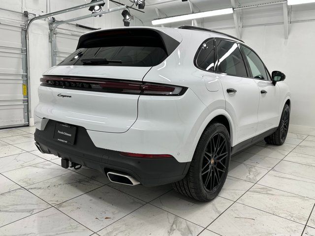 2025 Porsche Cayenne Base