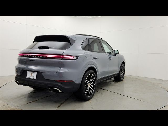 2025 Porsche Cayenne Base