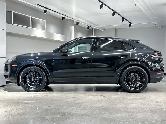 2025 Porsche Cayenne Base