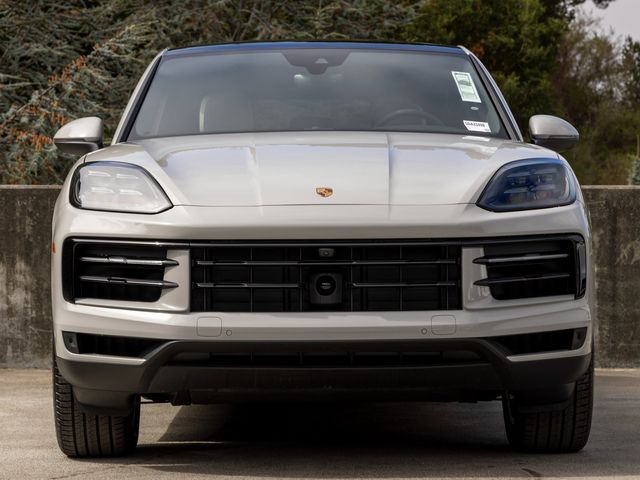 2025 Porsche Cayenne Base