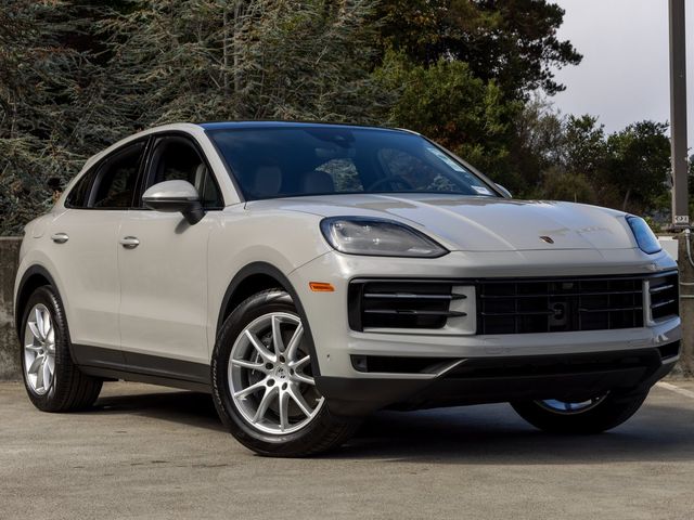 2025 Porsche Cayenne Base