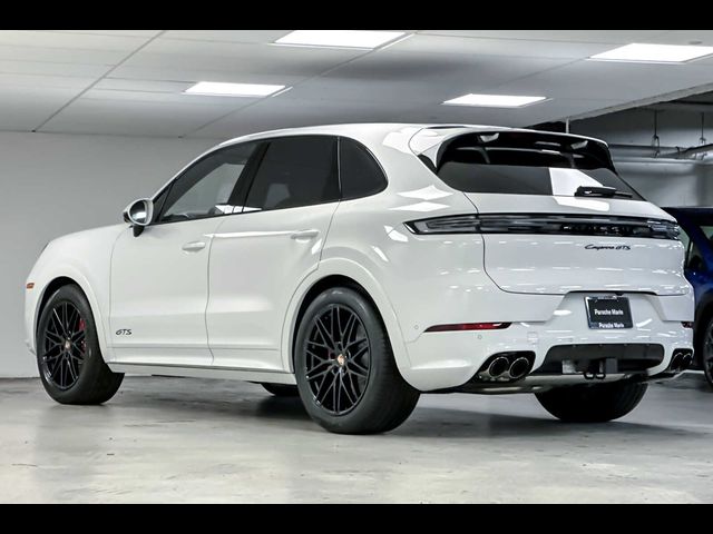 2025 Porsche Cayenne GTS