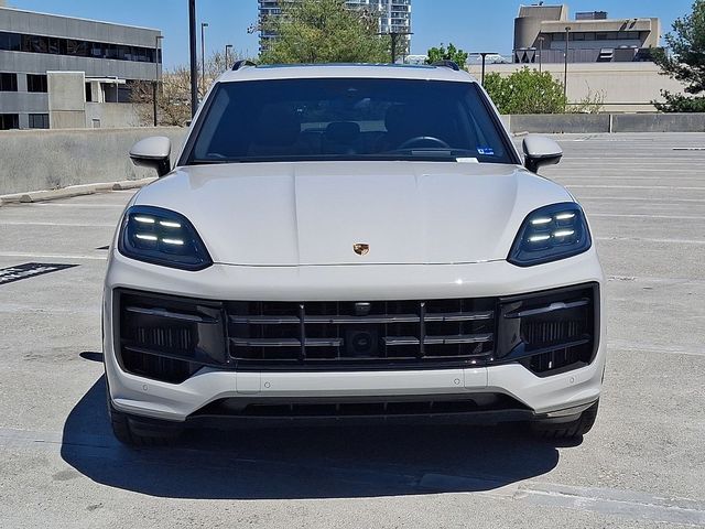 2025 Porsche Cayenne GTS