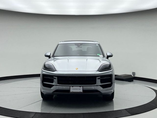 2025 Porsche Cayenne GTS