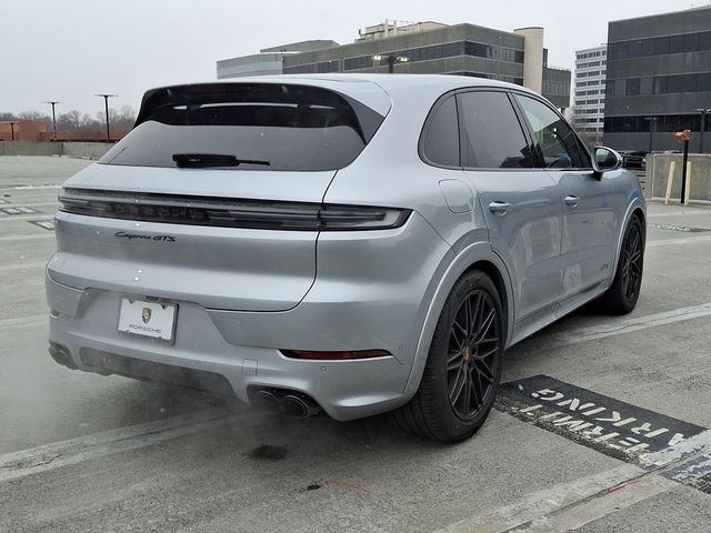 2025 Porsche Cayenne GTS