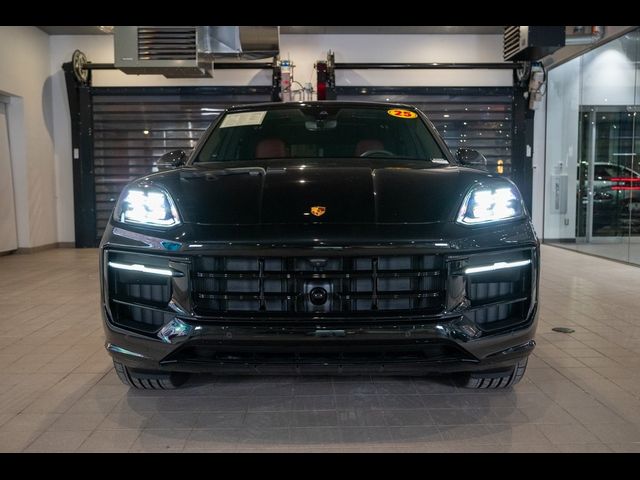 2025 Porsche Cayenne GTS