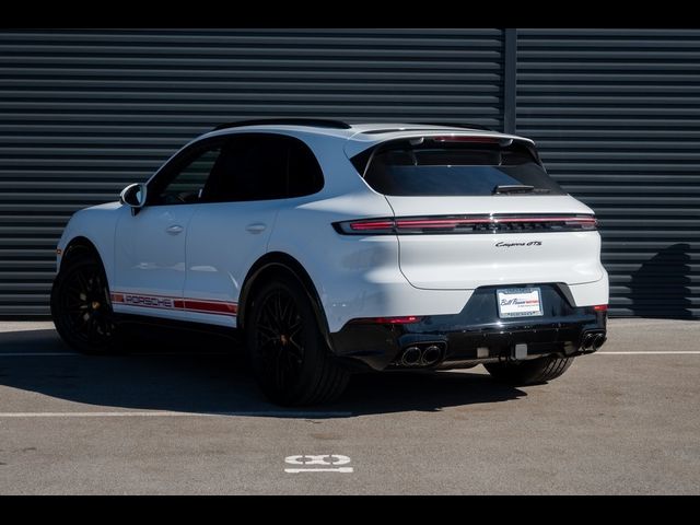 2025 Porsche Cayenne GTS