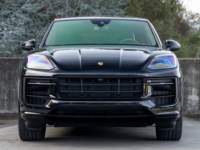 2025 Porsche Cayenne GTS