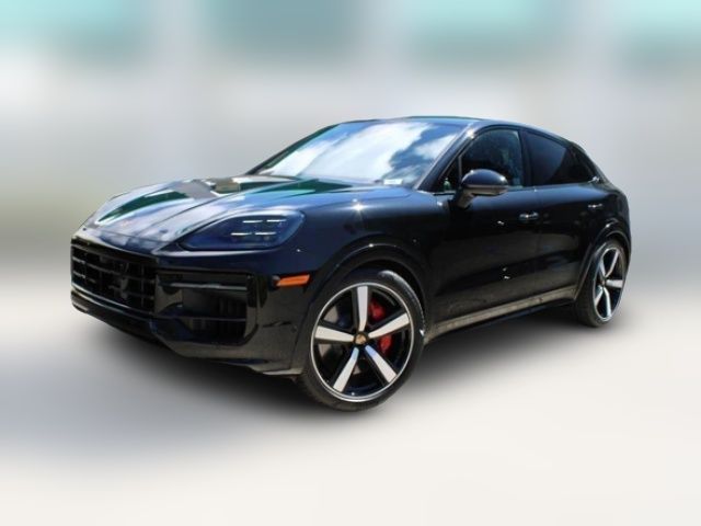 2025 Porsche Cayenne GTS