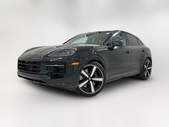 2025 Porsche Cayenne GTS