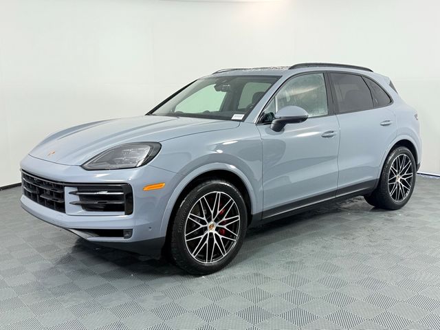 2025 Porsche Cayenne S