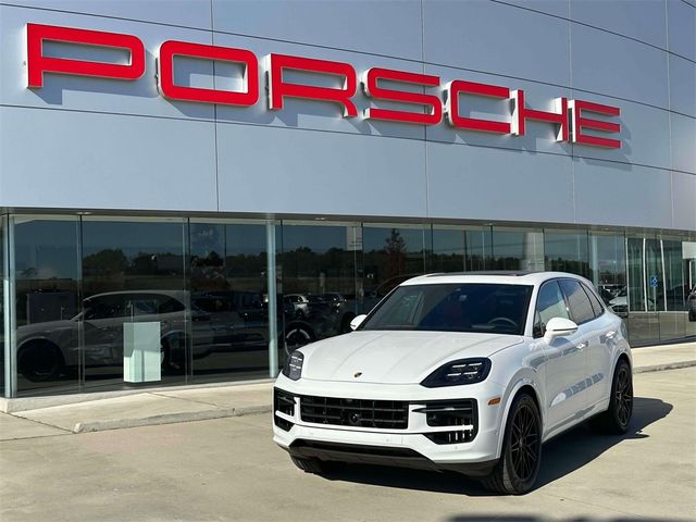 2025 Porsche Cayenne S