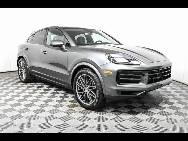 2025 Porsche Cayenne Base