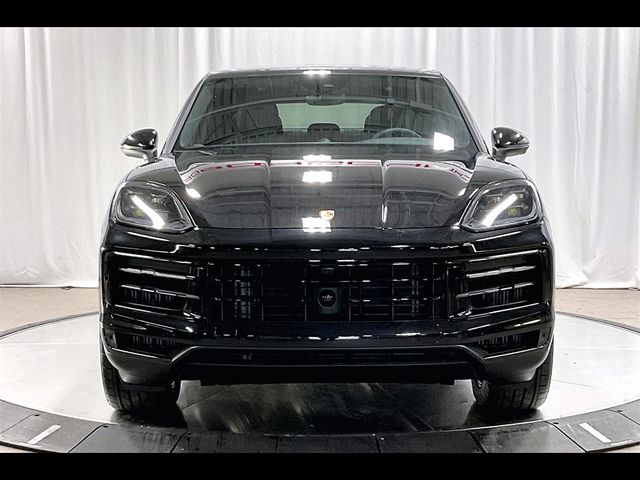 2025 Porsche Cayenne Base