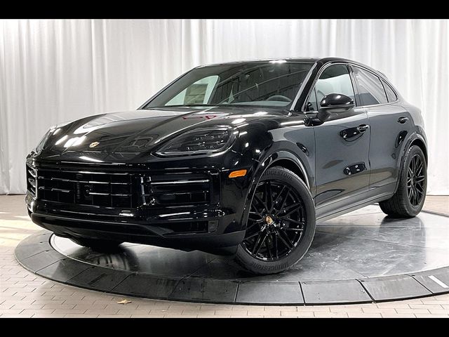 2025 Porsche Cayenne Base