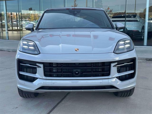 2025 Porsche Cayenne Base