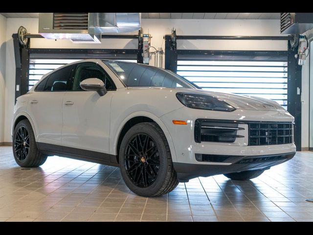 2025 Porsche Cayenne Base