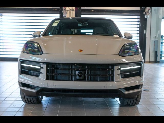 2025 Porsche Cayenne Base