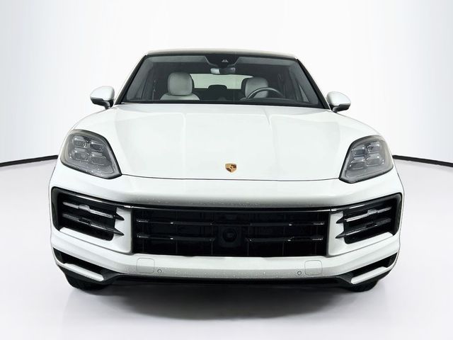 2025 Porsche Cayenne Base